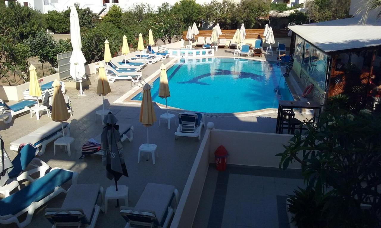 Summer Memories Aparthotel Pefki Dış mekan fotoğraf