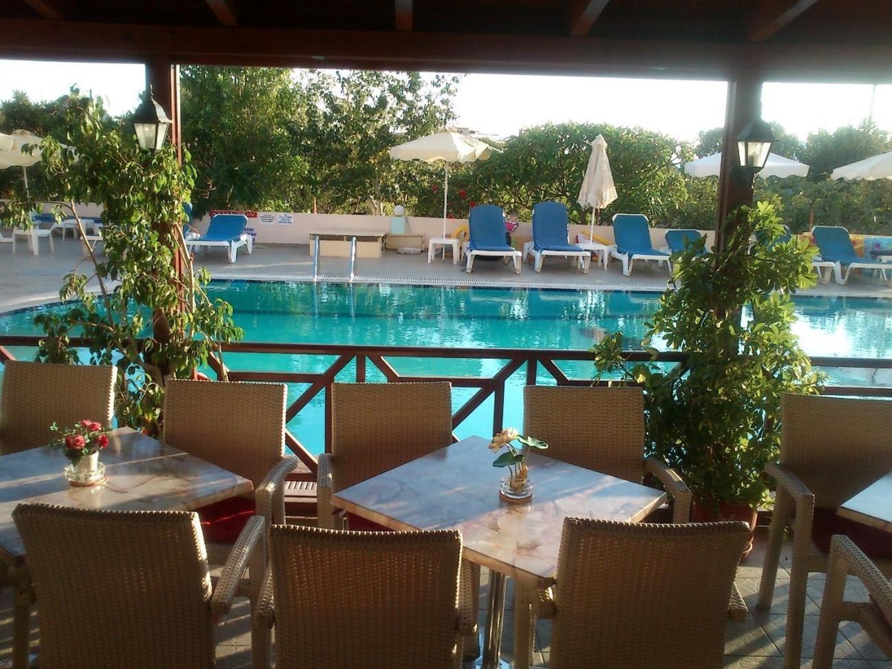 Summer Memories Aparthotel Pefki Dış mekan fotoğraf